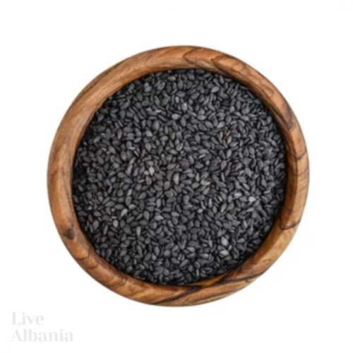 RAW tahini pasta from activated black sesame seeds