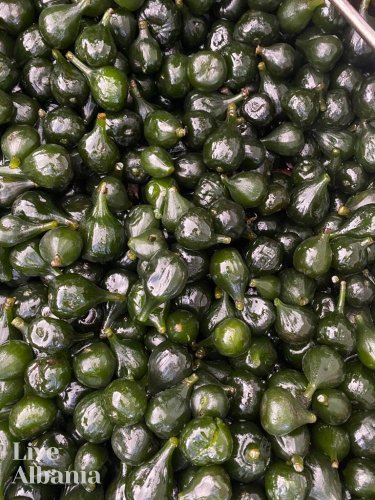 Celé divoké fíky v sirupu (450g) - Hmotnost: 100g